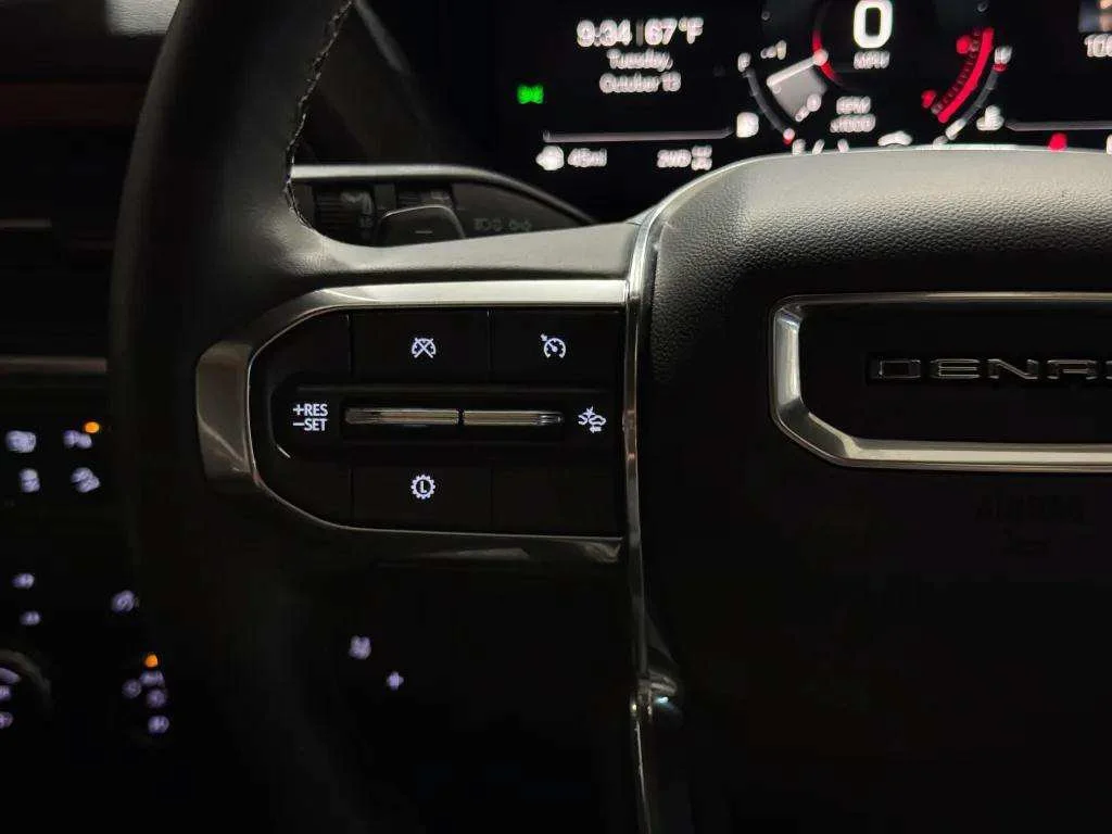 Certified Used 2025 Summit White GMC Denali image 15