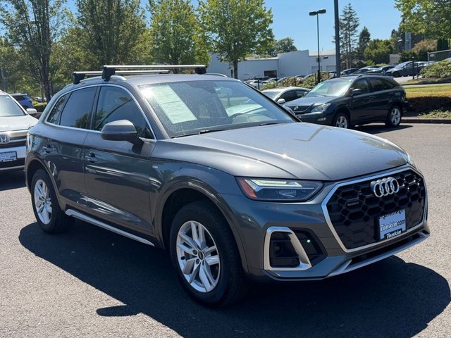 2024 Audi Q5 45 S line Premium