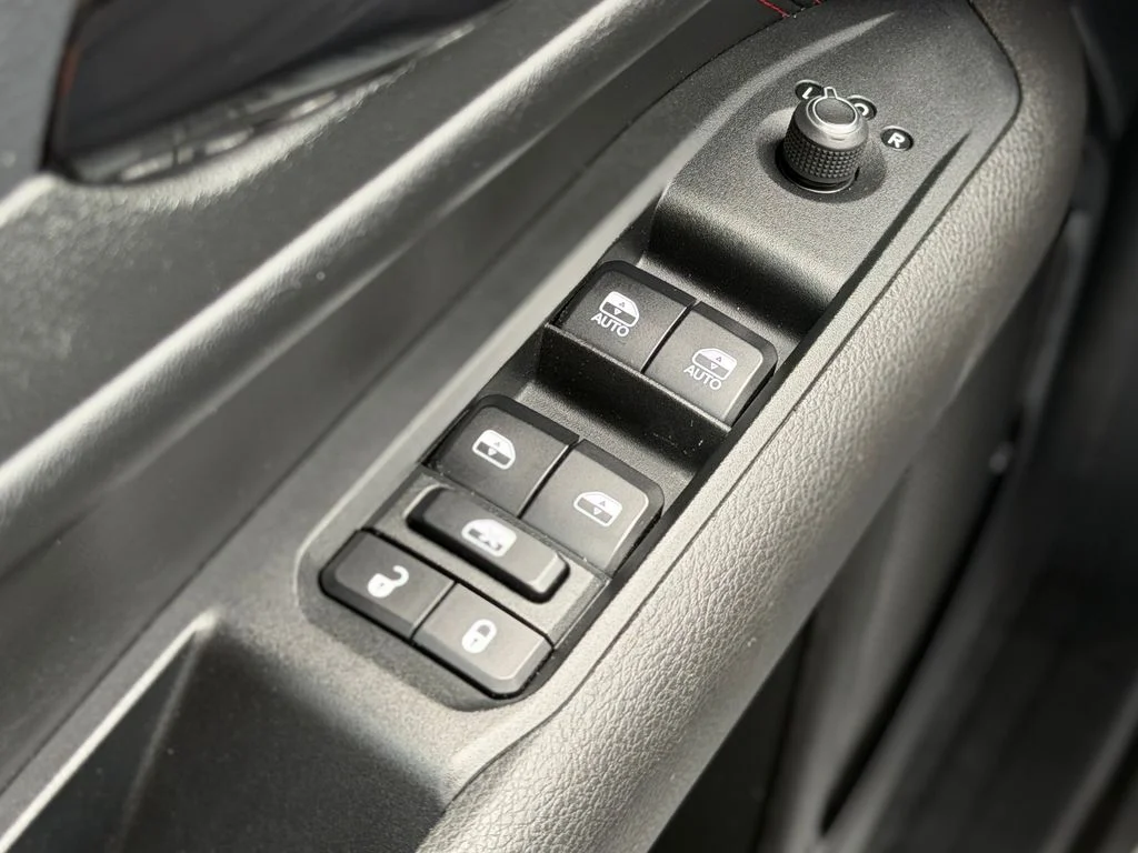 Used 2024 White Jeep Trailhawk image 23