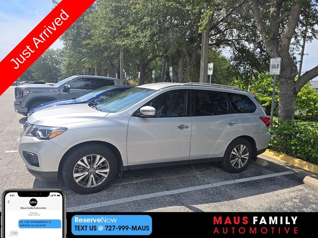 2018 Nissan Pathfinder SV