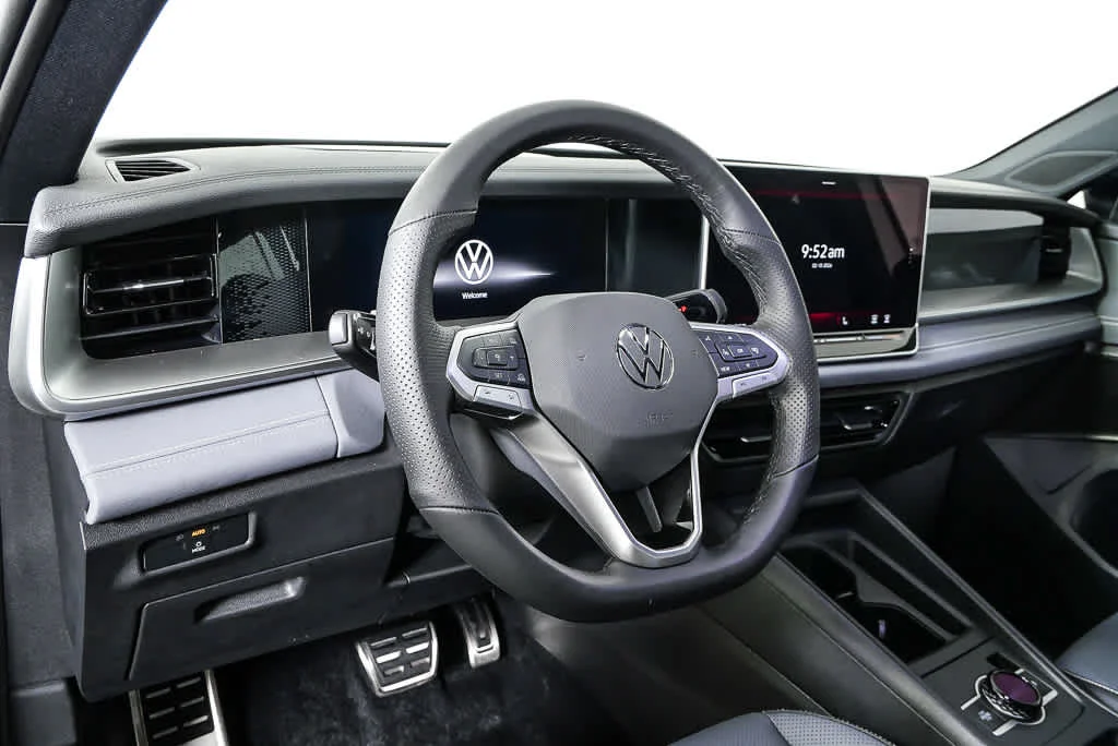 New 2026 Opal White Pearl Volkswagen SE R-Line Black image 5