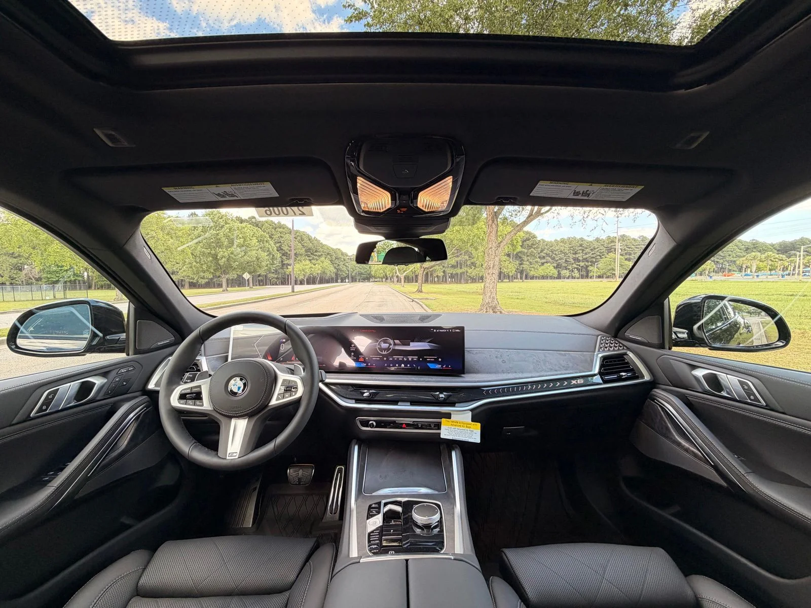 New 2027 Carbon Black Metallic BMW xDrive40i image 2