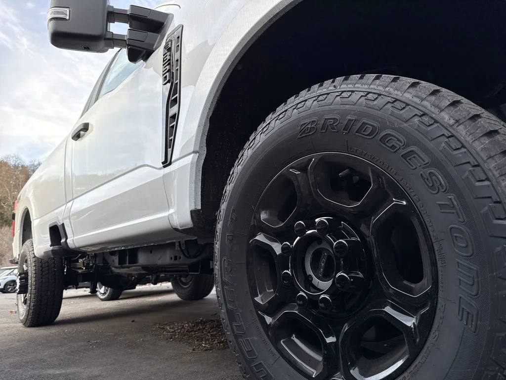 New 2025 White Ford XL image 7