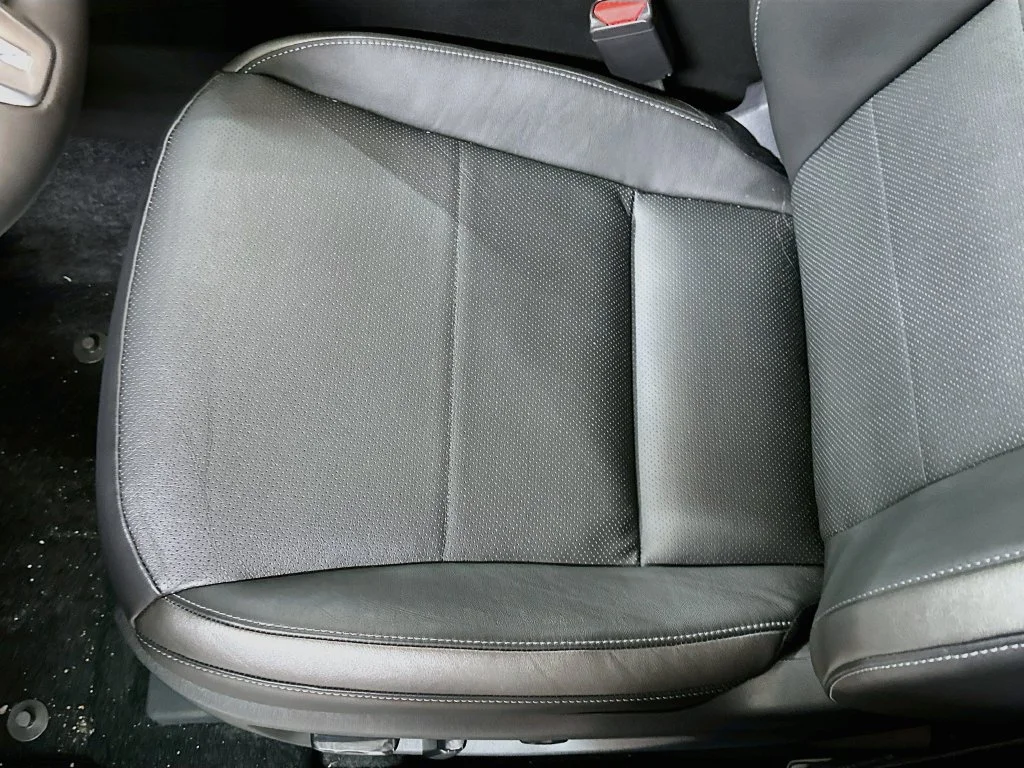 Used 2025 Slate Gray INFINITI ESSENTIAL image 21