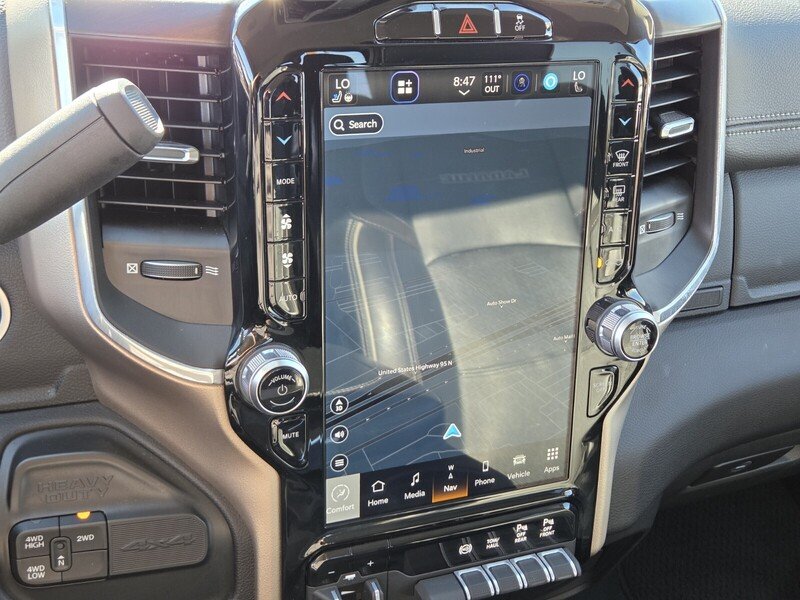 Used 2023 White Ram Laramie image 29