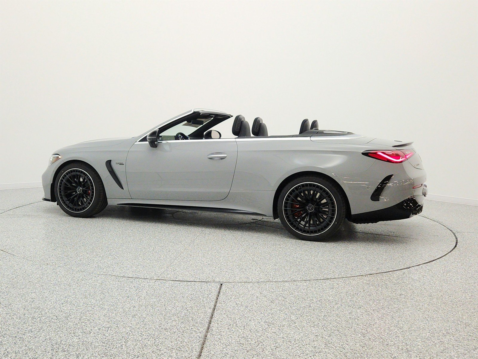 New 2026 MANUFAKTUR Alpine Grey Mercedes-Benz AMG® CLE 53 4MATIC+ Cabriolet image 8