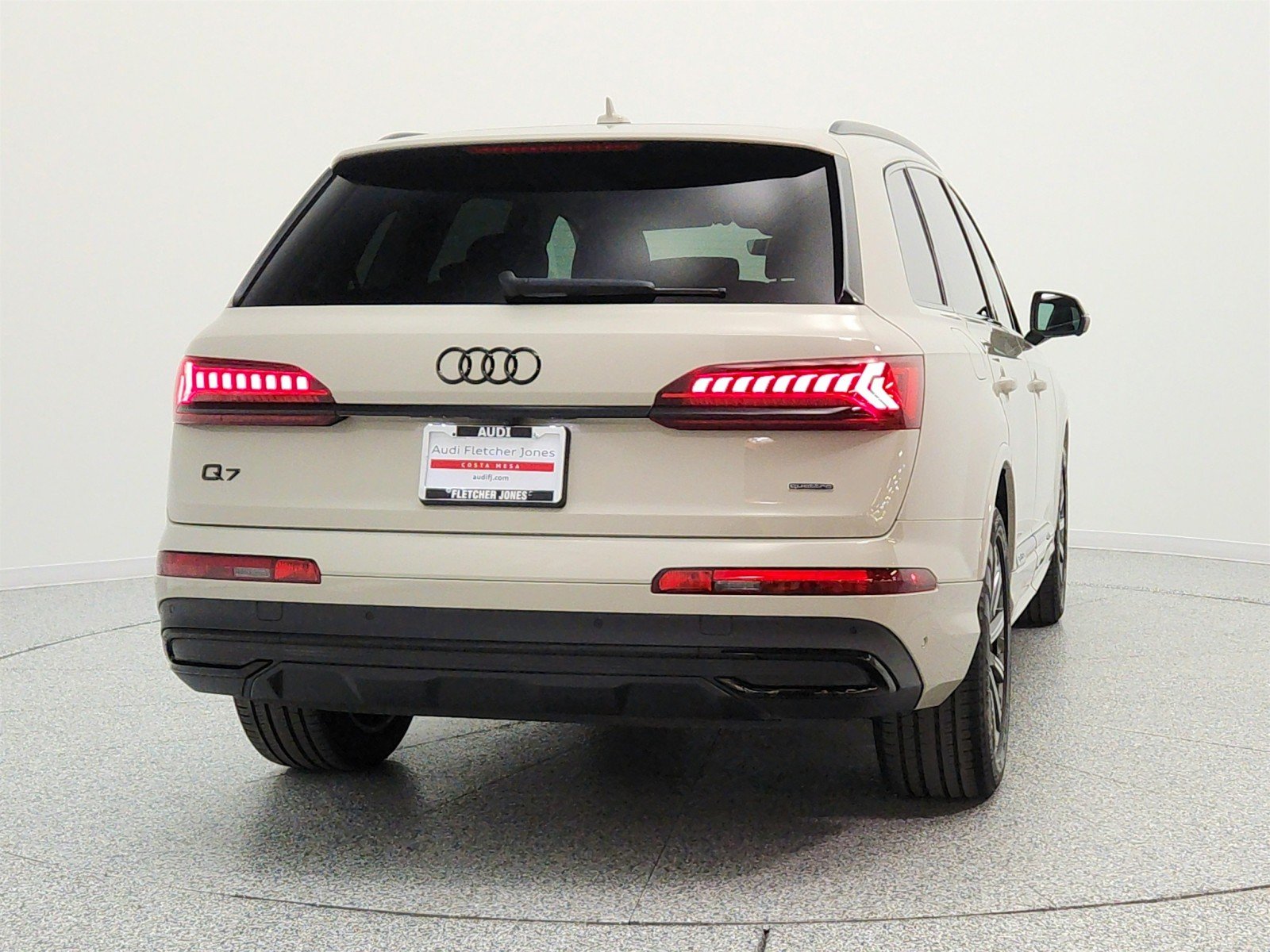 Used 2023 Vicuna Beige Metallic Audi Premium Plus 45 TFSI quattro image 6