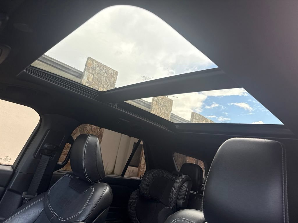 Used 2020 Red Metallic Ford ST image 5