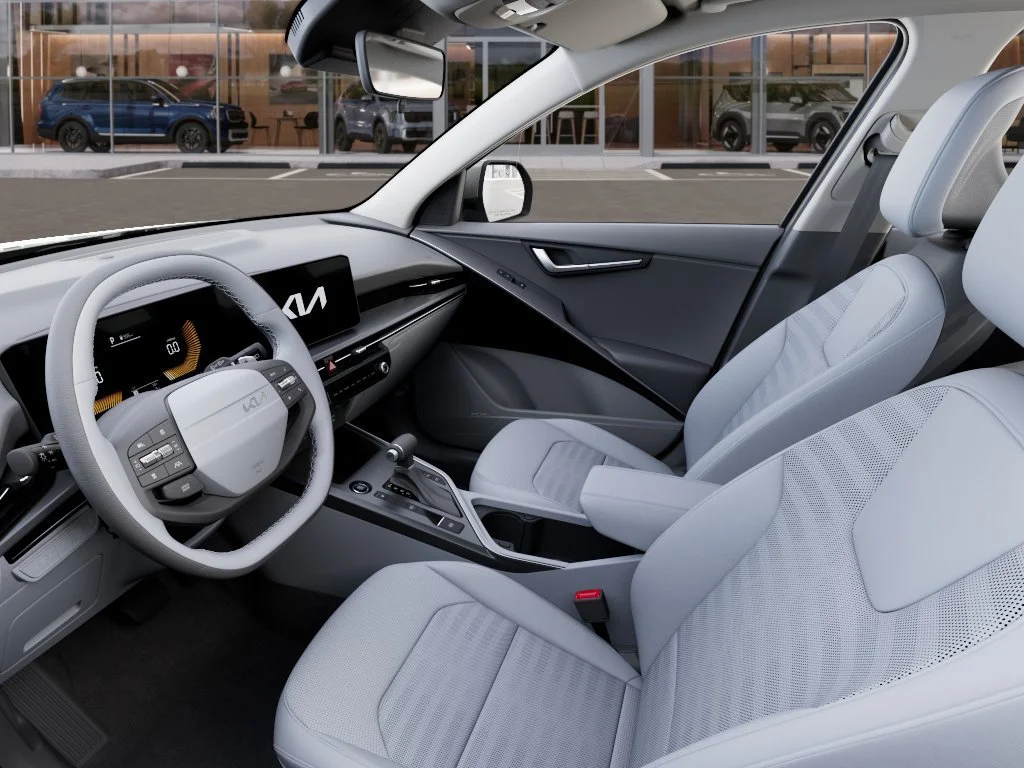 New 2027 Ivory Silver Kia EX image 17