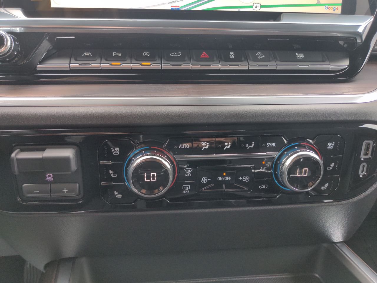 2026 GMC Sierra 1500 SLT - Photo 35