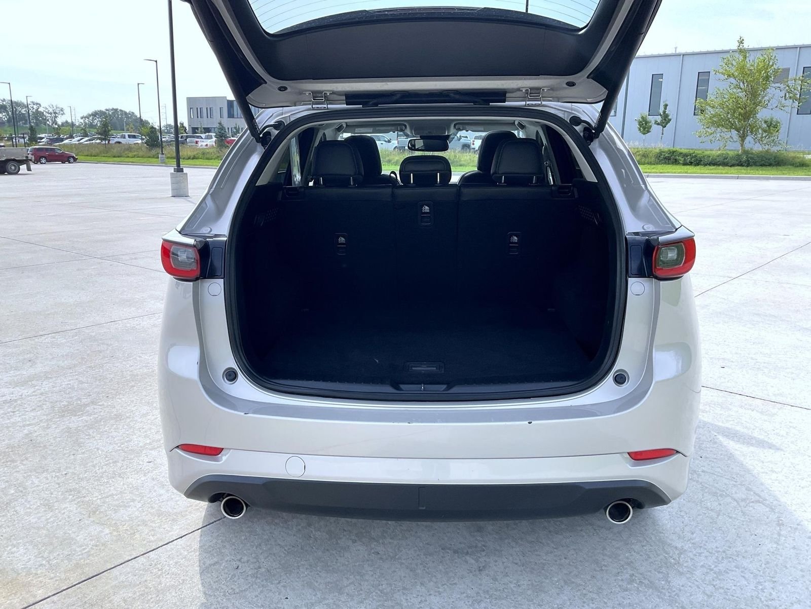 Used 2025 Silver Mazda 2.5 S Preferred Package image 9