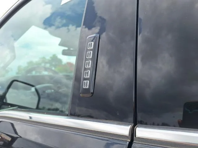 New 2026 Agate Black Metallic Ford F-350® Lariat® image 39