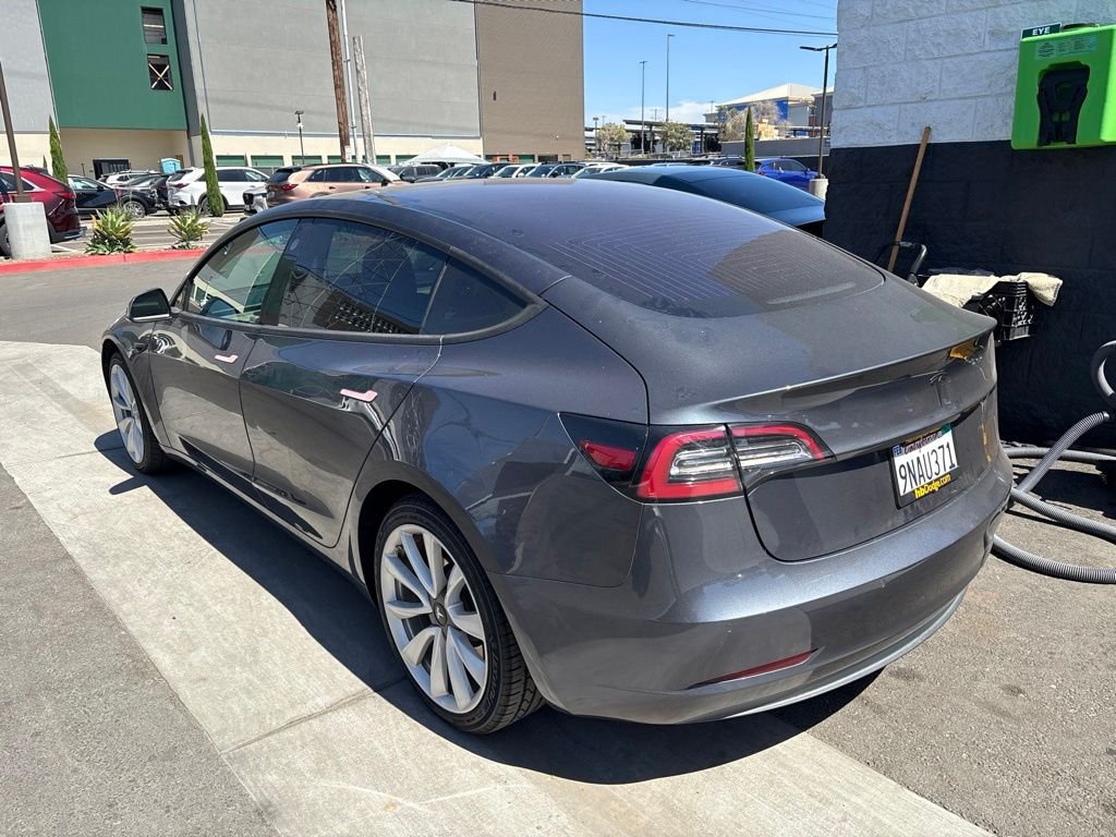 Used 2018  Tesla Long Range image 8