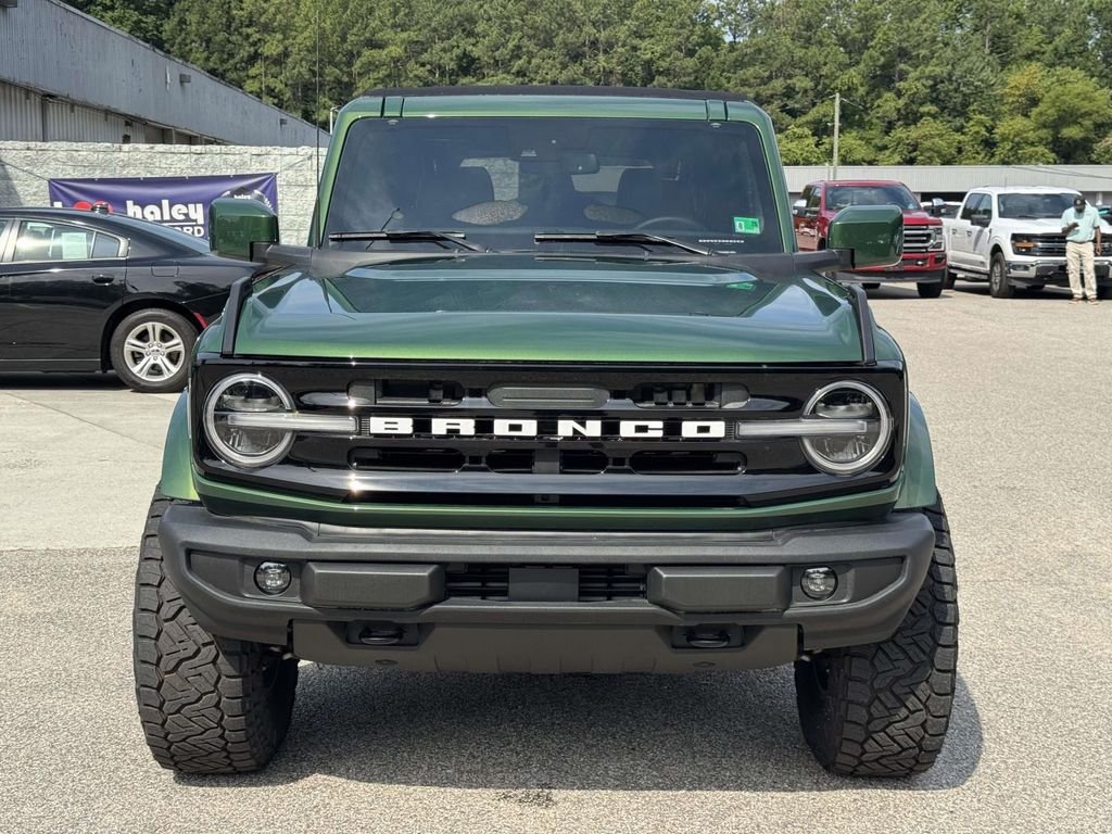 Used 2023 Green Ford Outer Banks image 26
