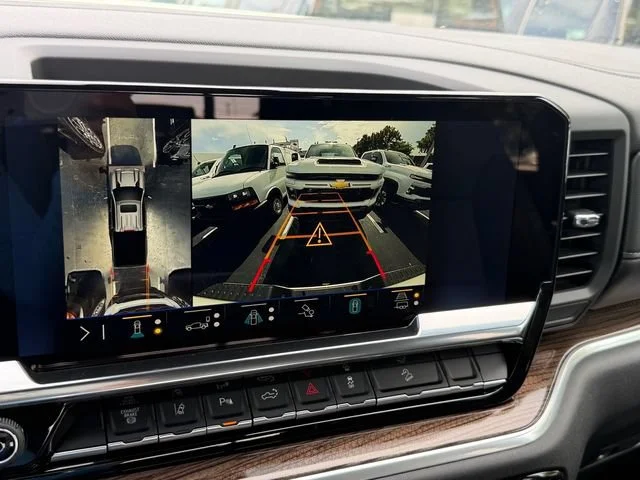 New 2026 Summit White Chevrolet LT image 15