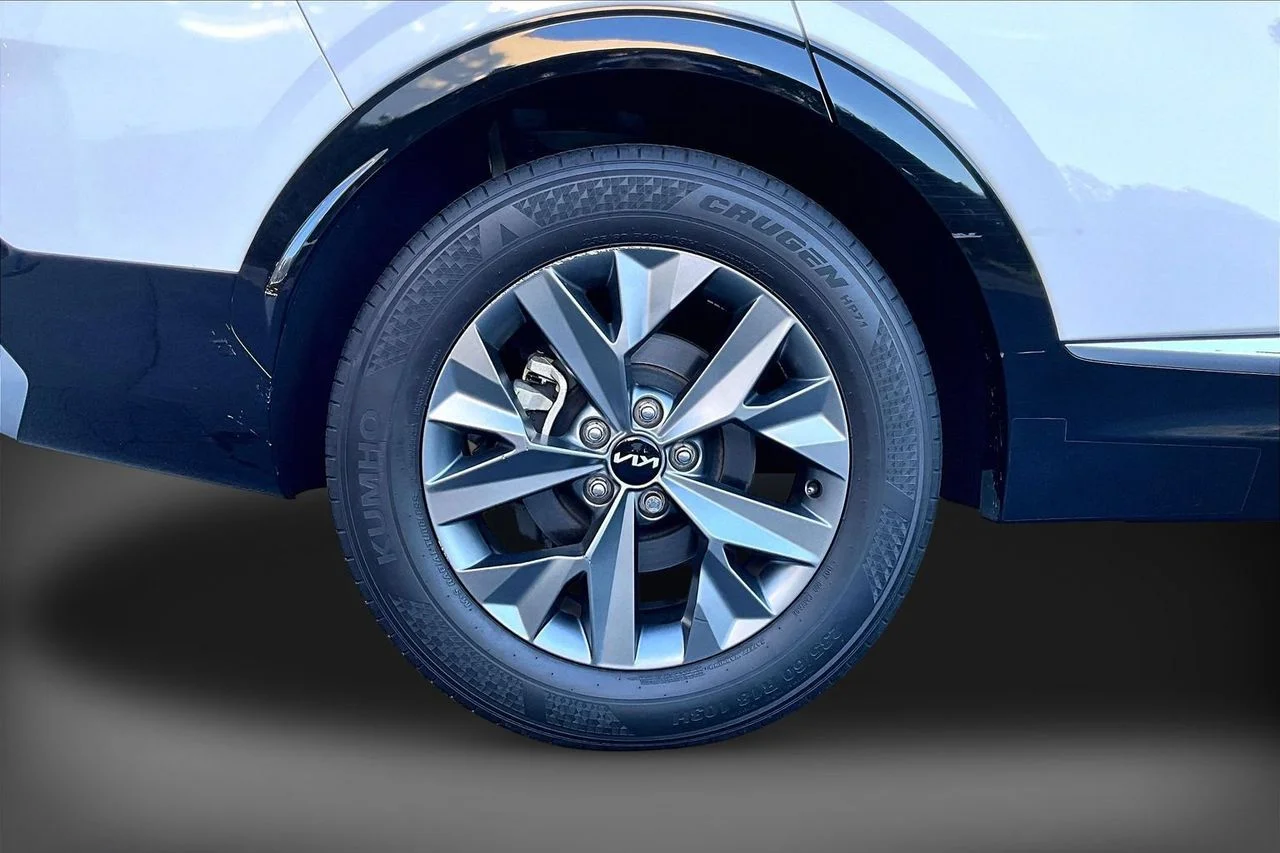 Certified Used 2023 White Kia SX image 36