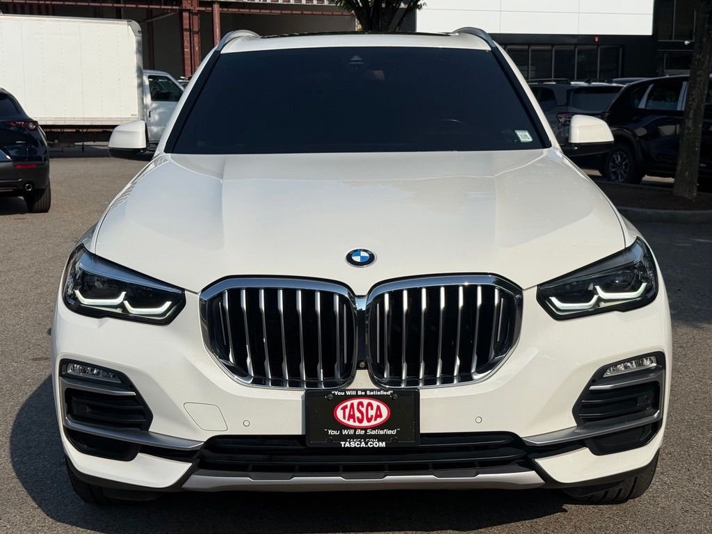 Used 2020 White BMW xDrive40i image 3
