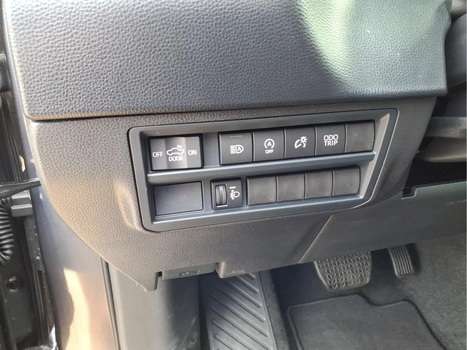 New 2026 Magnetic Gray Metallic Toyota SR5 image 18
