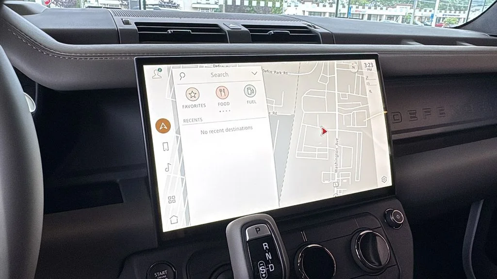 New 2026 White Land Rover OCTA image 30