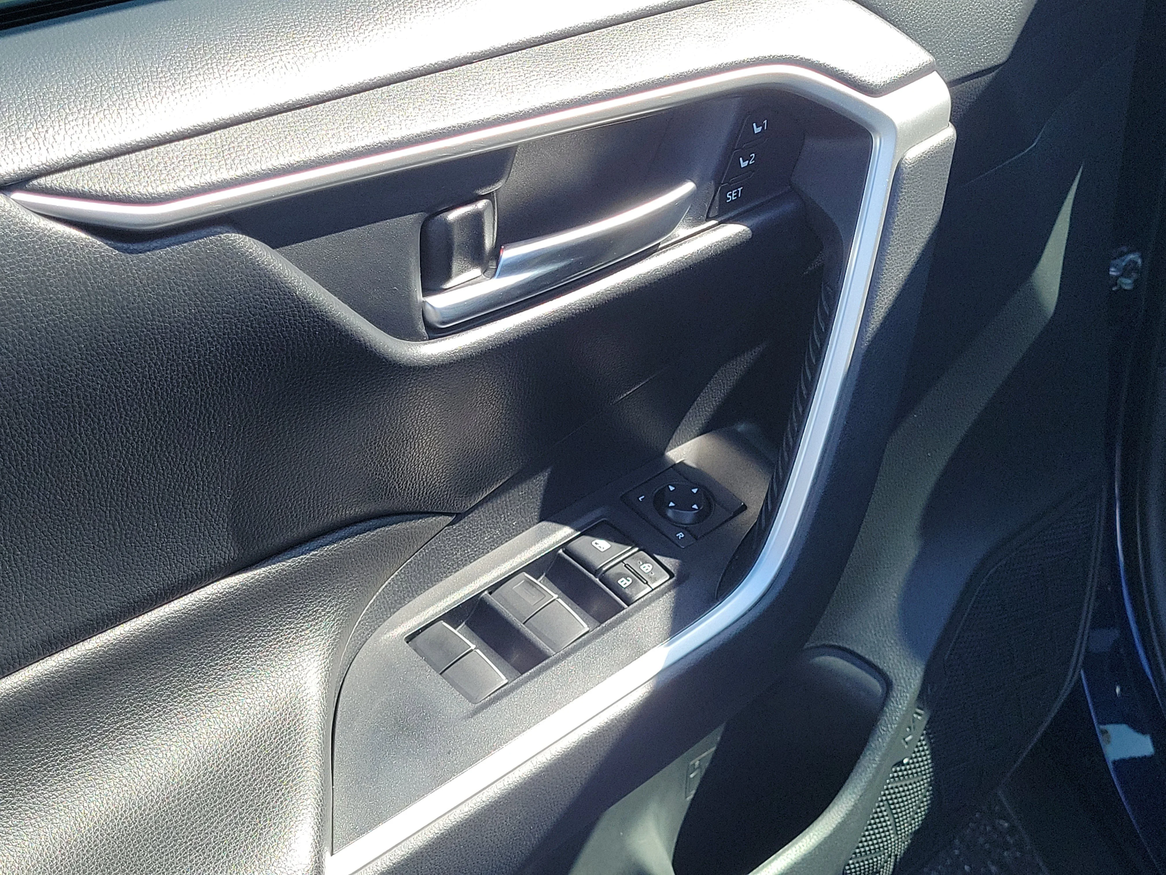 Used 2019 Blueprint Toyota XLE Premium image 18