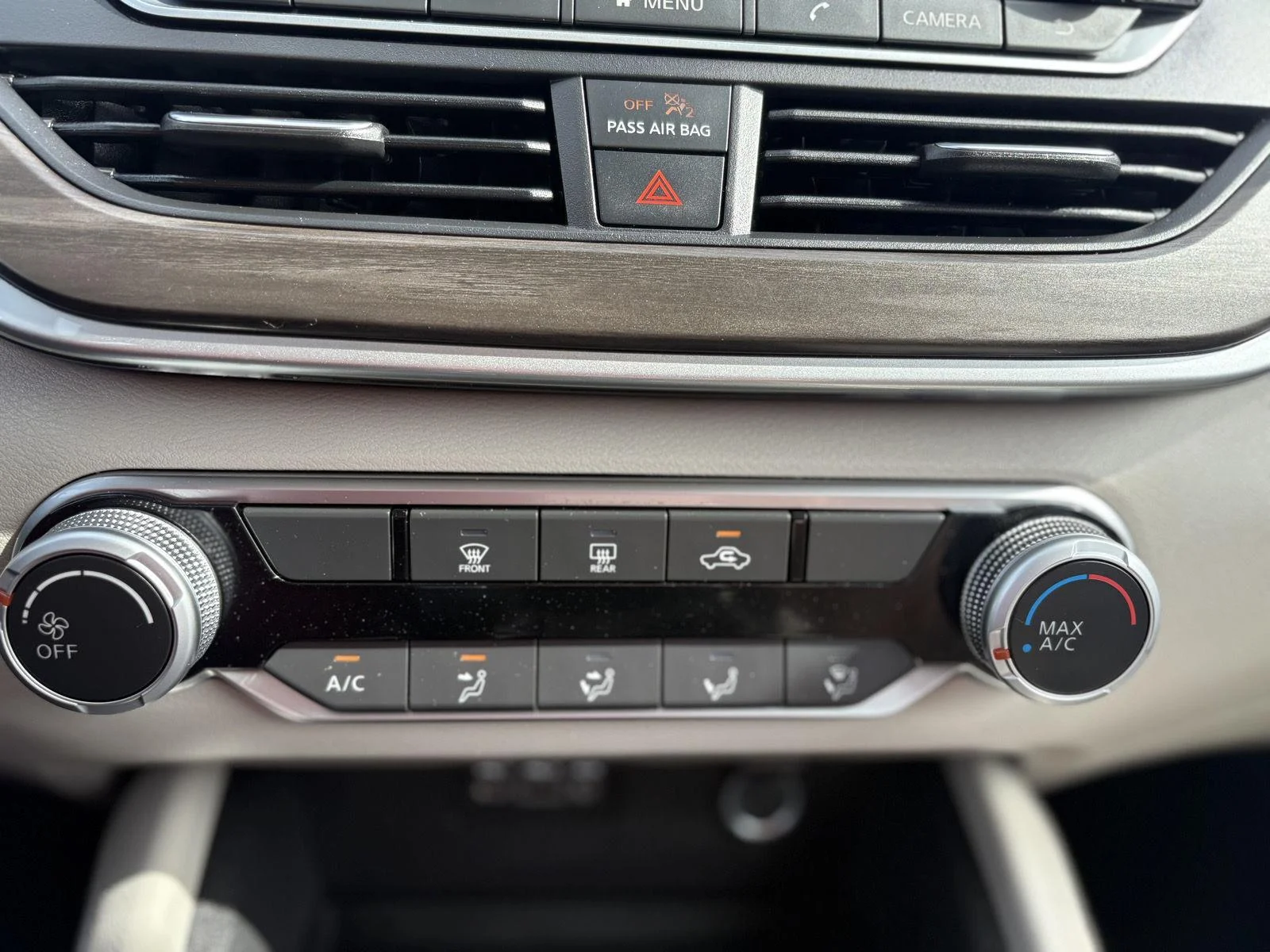 2025 Nissan Altima SV - Photo 24