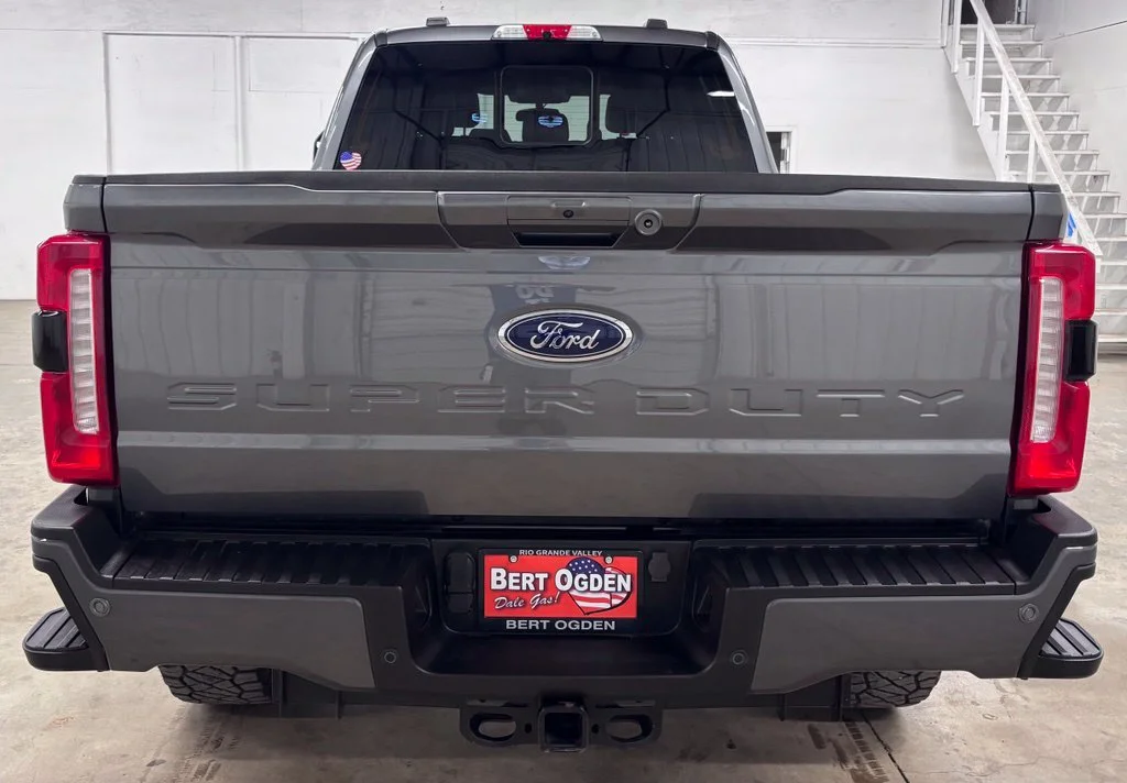 Used 2024 Gray Ford Lariat image 5