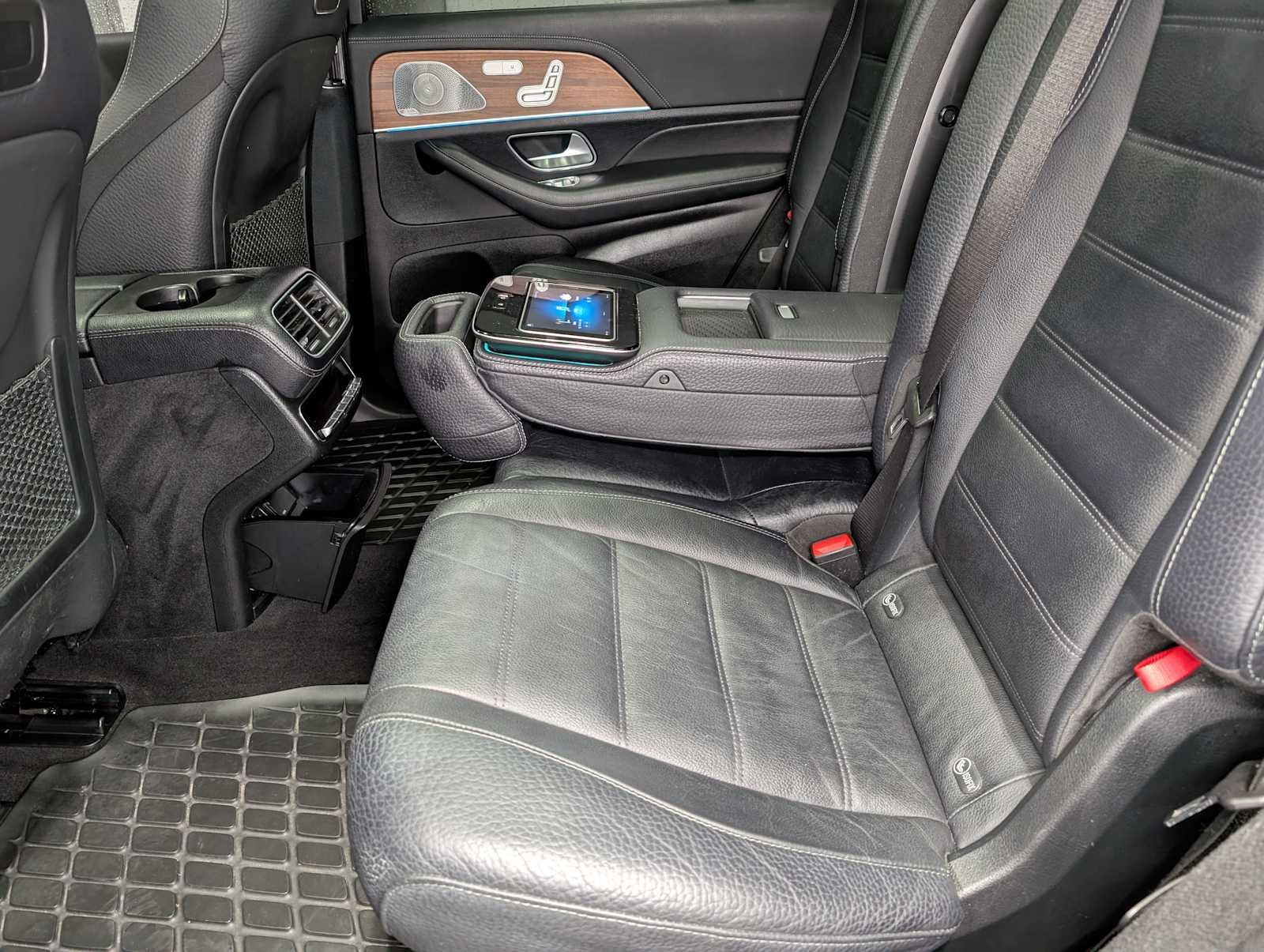 Used 2020 Selenite Grey Metallic Mercedes-Benz GLS 450 image 23