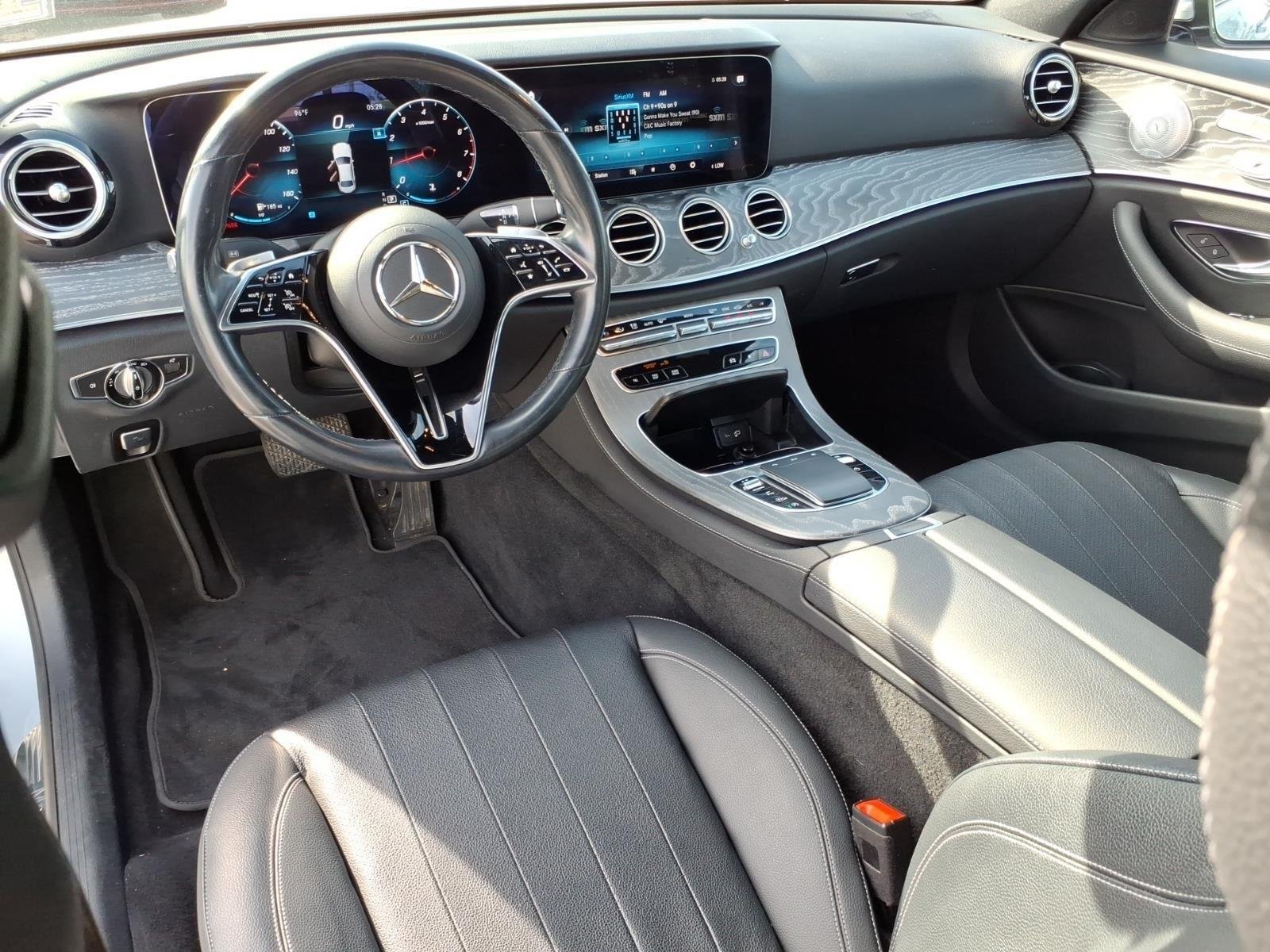Used 2021  MERCEDES BENZ  image 21