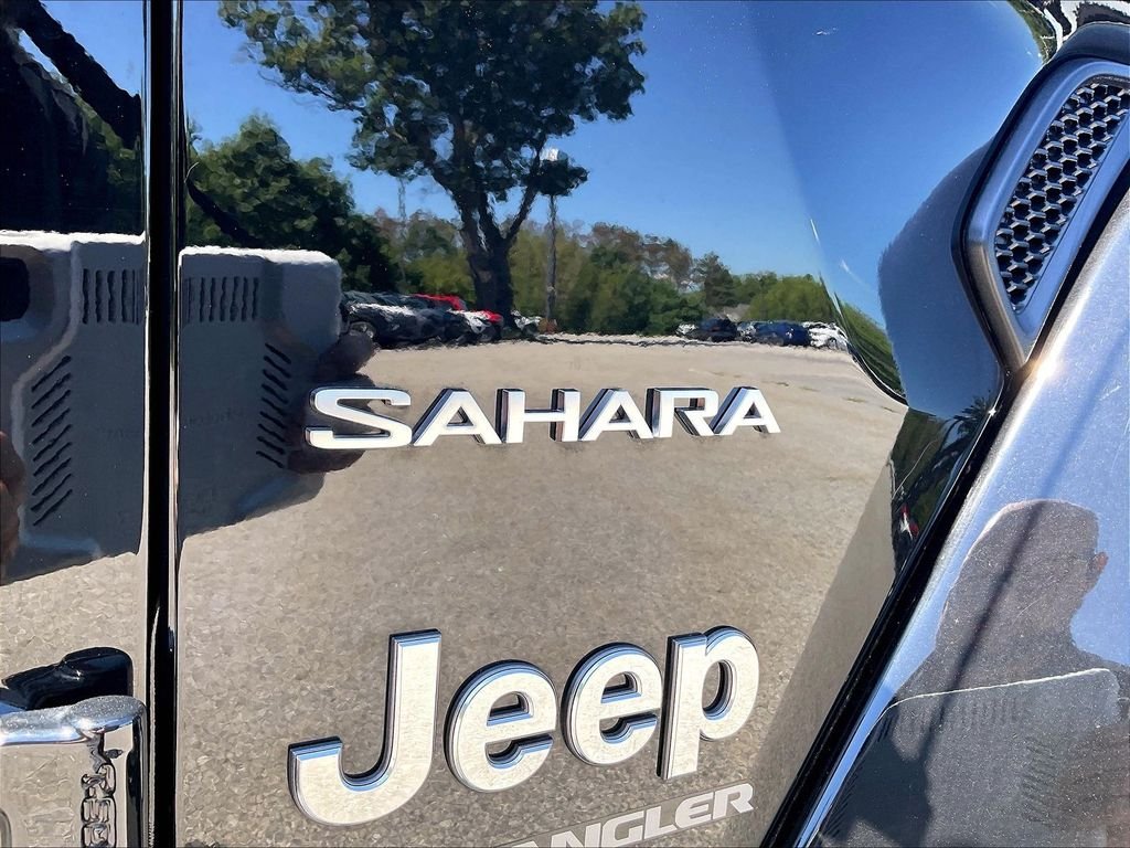 Used 2023 Black Clearcoat Jeep Sahara image 26