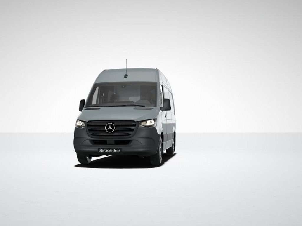 New 2025  Mercedes-Benz Cargo 144 WB image 42