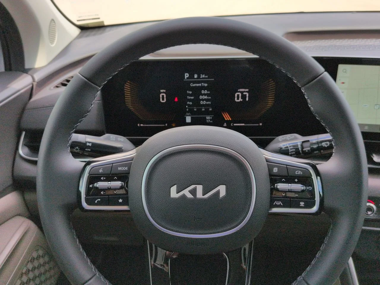 New 2026 Ceramic Silver Kia EX image 32