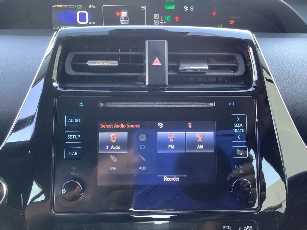 Used 2018 Silver Toyota Two Eco image 11