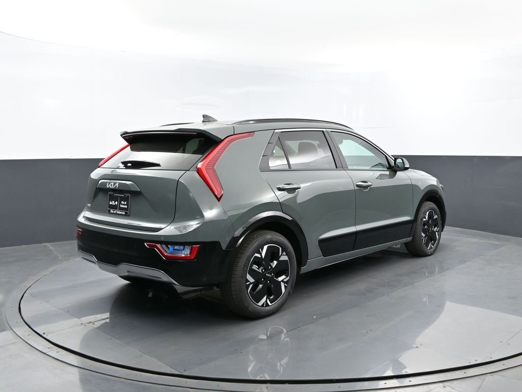 New 2026 Cityscape Green Kia WAVE image 27