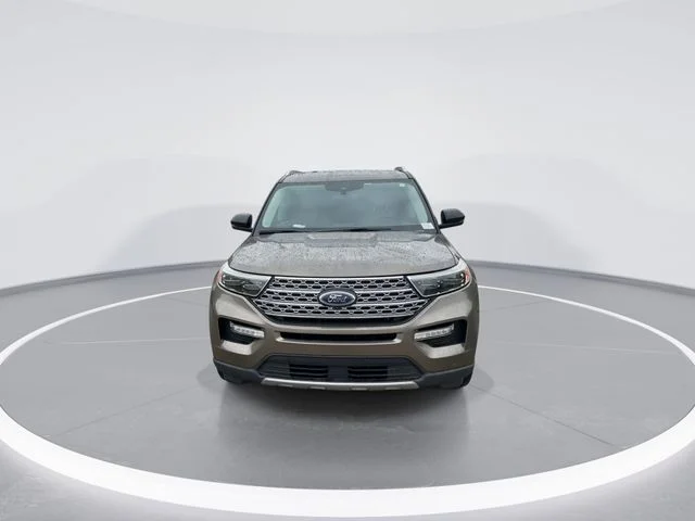 Used 2021 Gray Ford Limited image 2