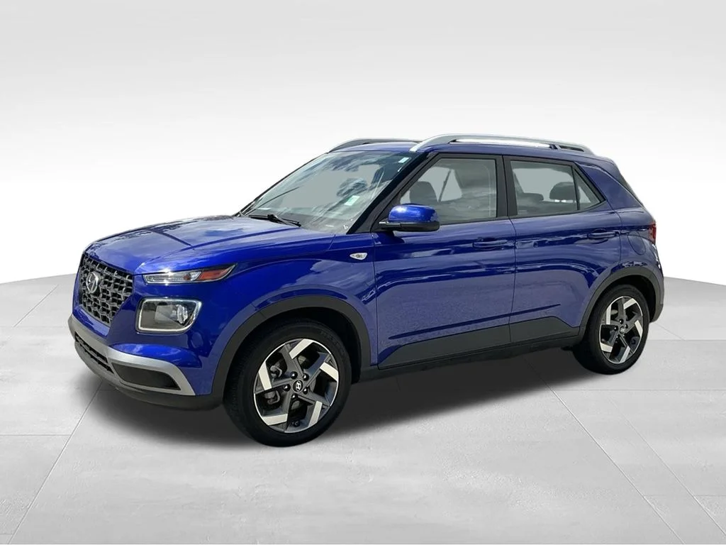 Used 2025 Blue Hyundai SEL image 2
