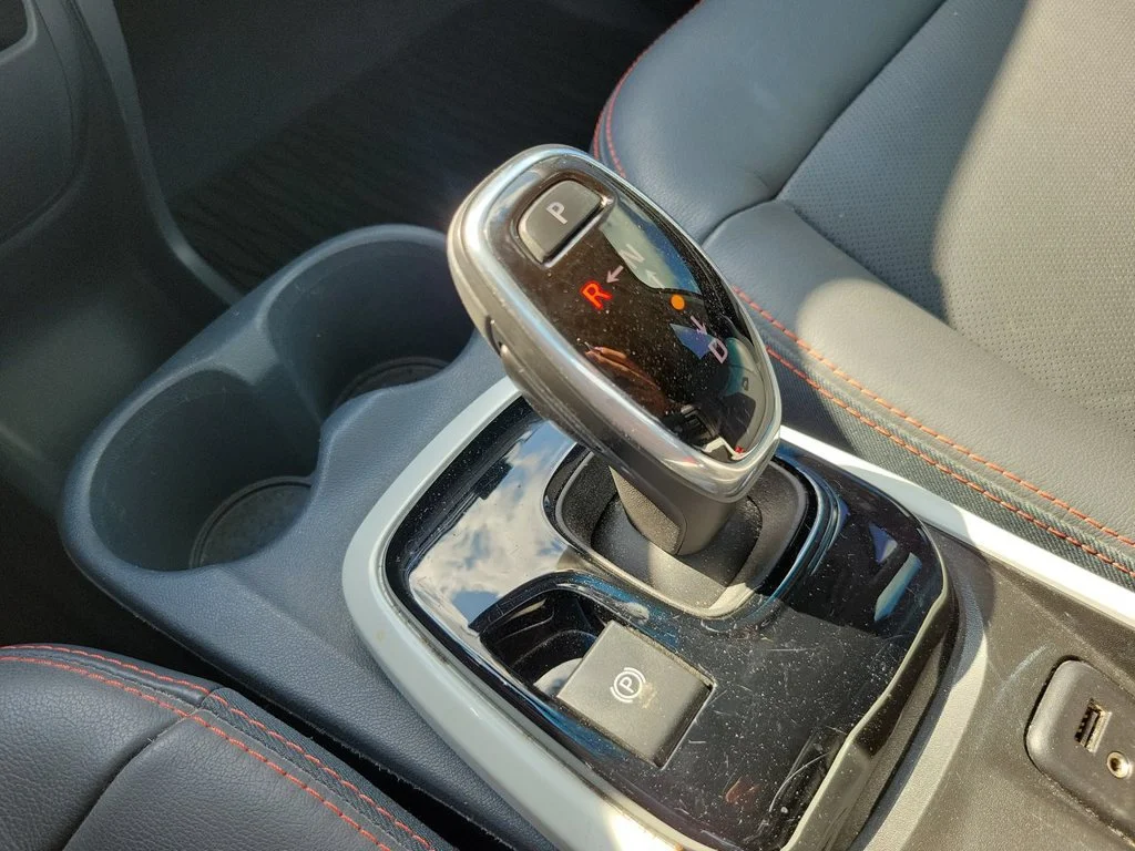 Certified Used 2017 Includes (TUS) Black grille. Chevrolet Premier image 15