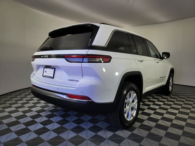 Used 2023 White Jeep Limited image 5