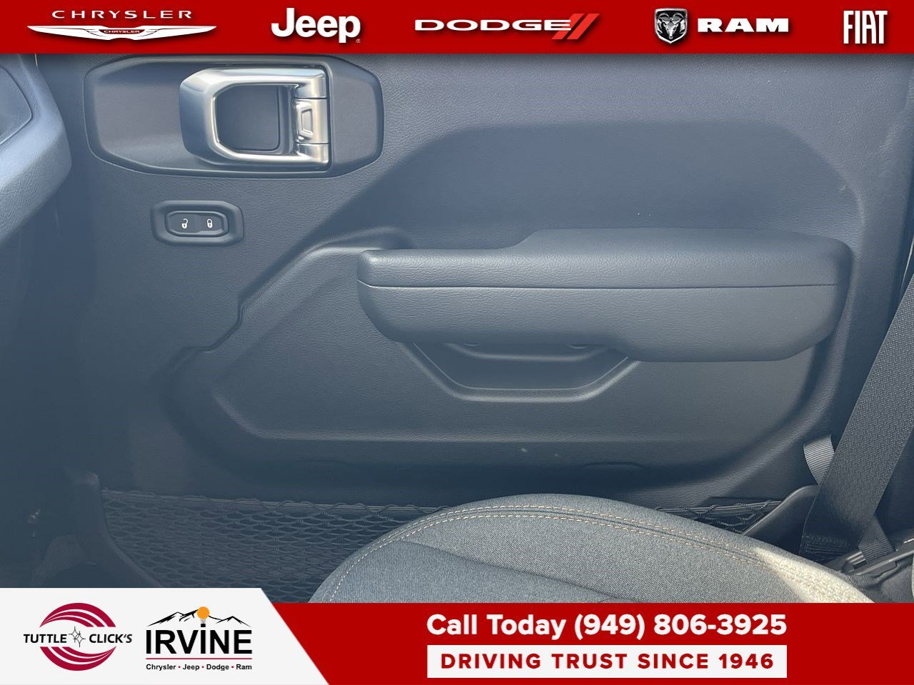 New 2026 Black Clear-Coat Exterior Paint Jeep Sport S image 21
