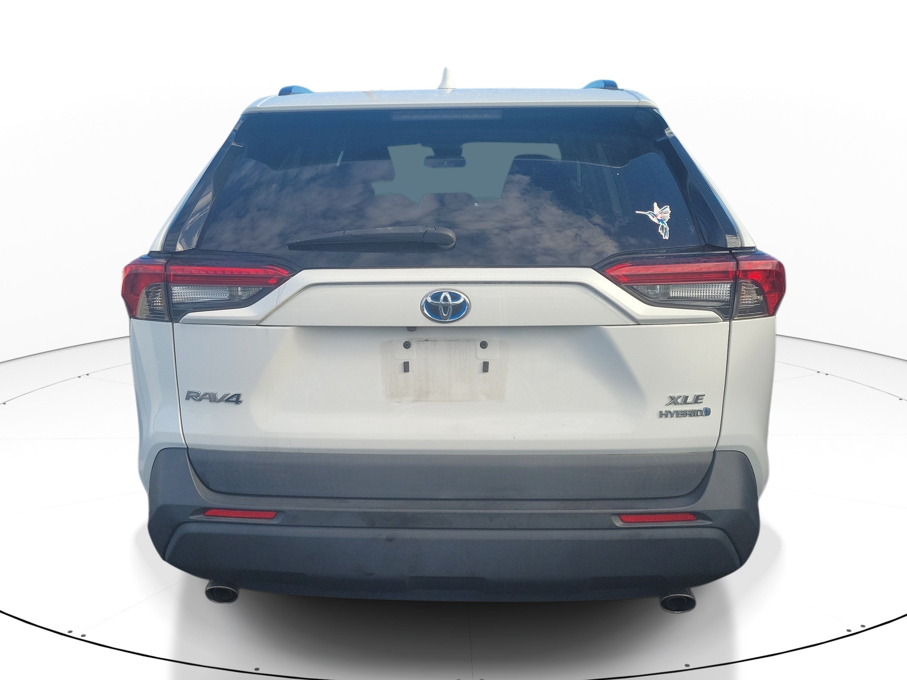 Used 2021 Super White Toyota XLE image 7