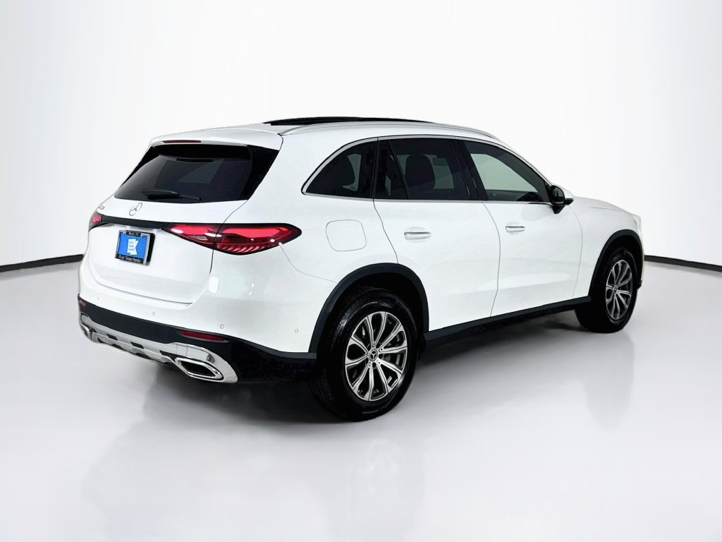 Used 2024 Polar White Mercedes-Benz GLC 300 image 7