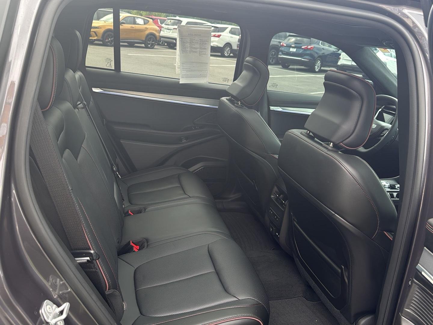 Used 2024 Baltic Gray Metallic Clearcoat Jeep Launch Edition image 26