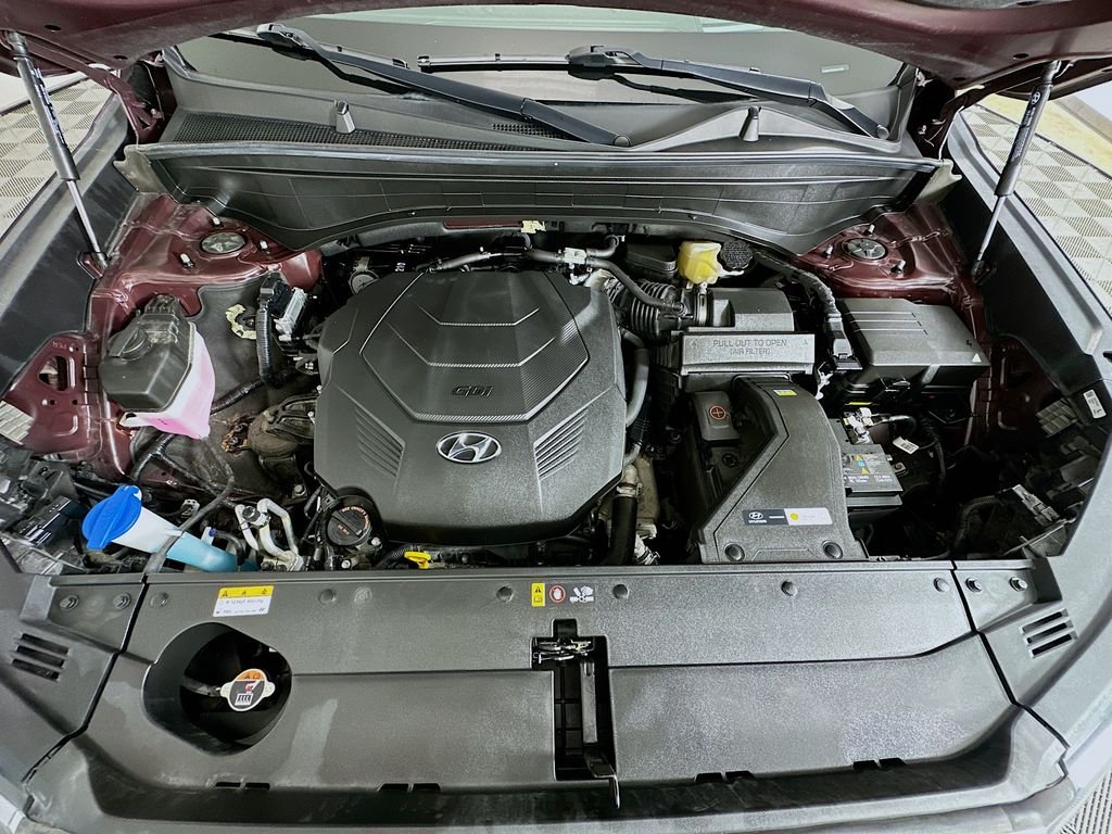 Used 2023 Red Hyundai Calligraphy image 33