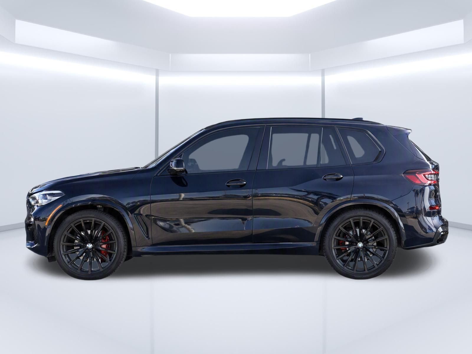 Used 2022 Black BMW sDrive40i image 6
