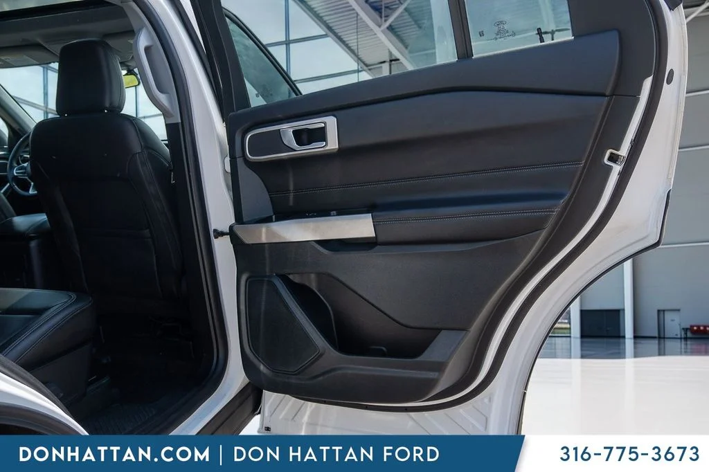Used 2023 White Ford XLT image 25
