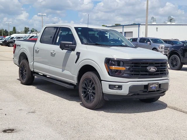 New 2026 Avalanche Ford XLT image 3