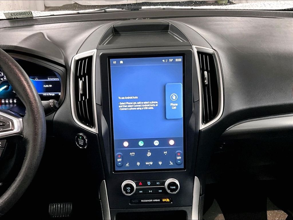 Used 2022 White Ford SEL image 18