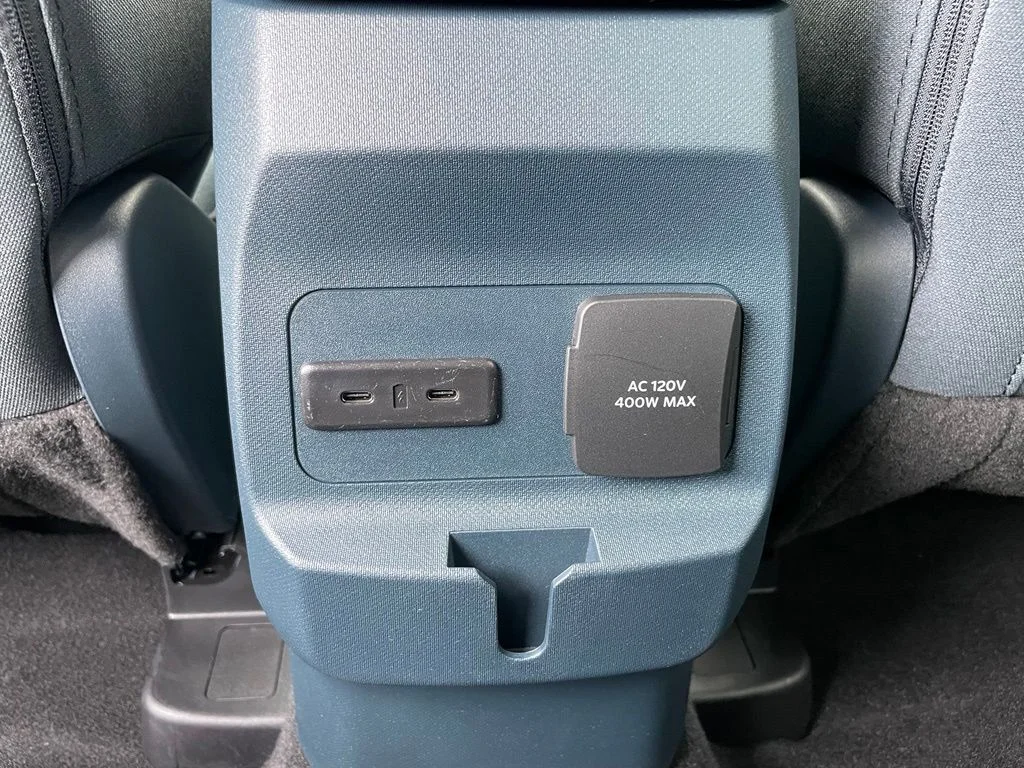 New 2026 Azure Gray Metallic Tri-Coat Ford XLT image 54