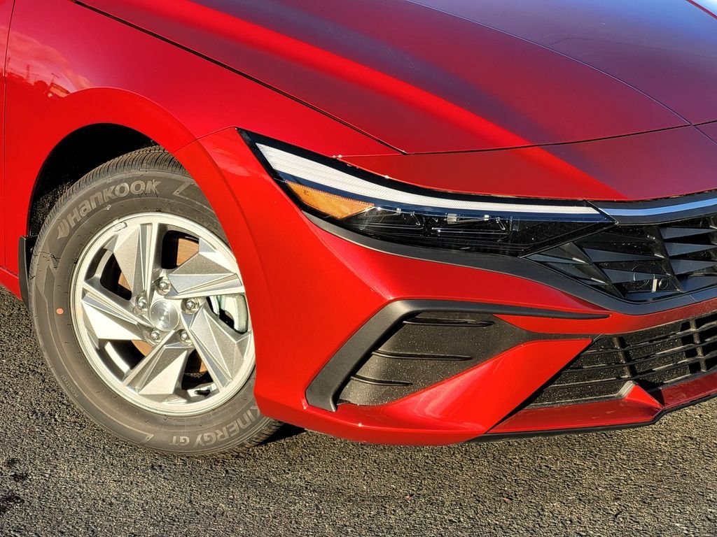 New 2026 Red Hyundai SE image 5