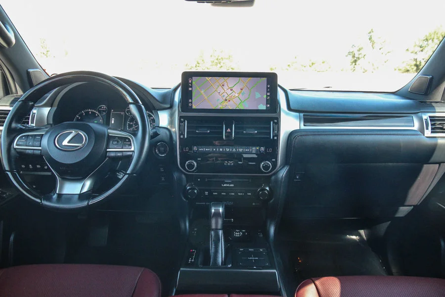 Certified Used 2023 White Lexus 460 image 13