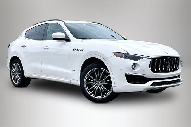 Used 2021  Maserati GranLusso image 1